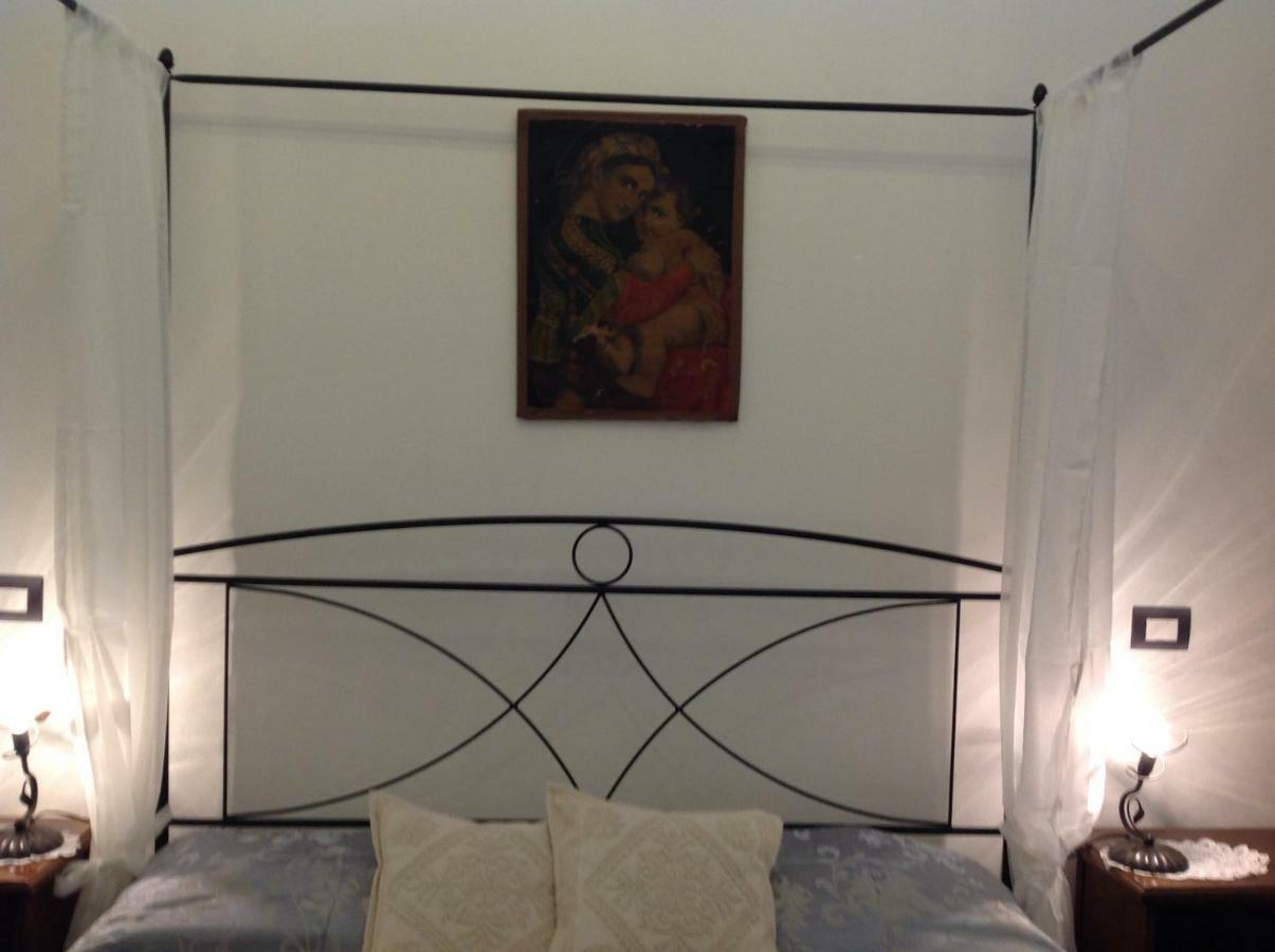 Antica Dimora Hotel Cagliari Bagian luar foto